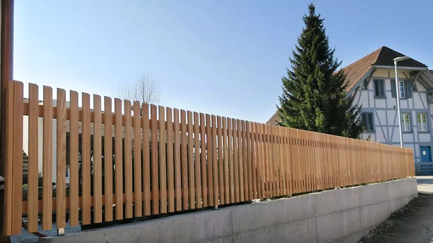 5.3-Haus-und-Garten--Holzzaeune.jpg