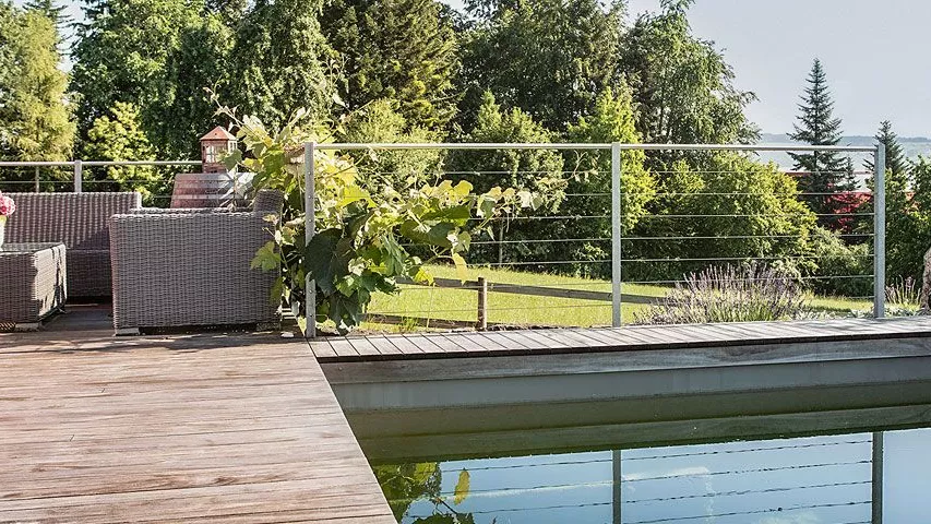 7.0-Haus-und-Garten-Spannseilzaun.jpg
