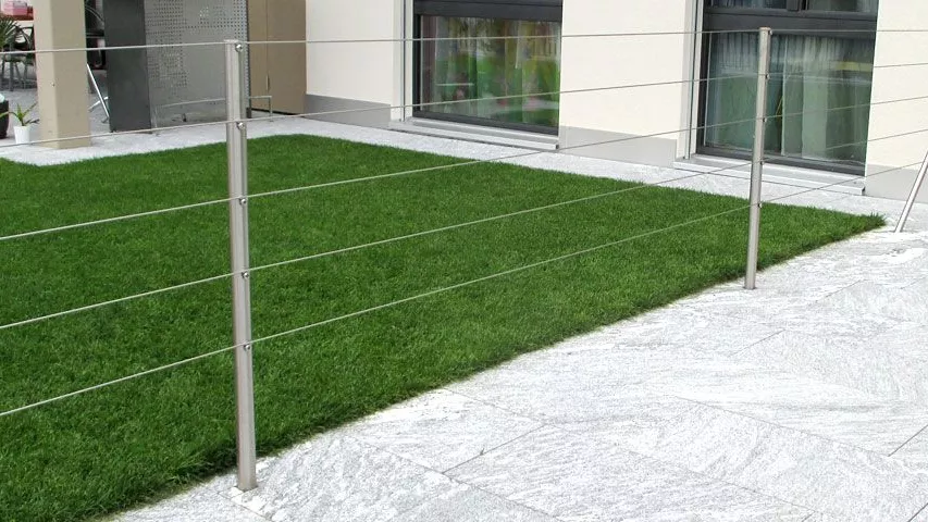 7.1-Haus-und-Garten-Spannseilzaun.JPG