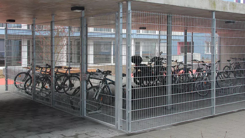 Industrie-und-ffentliche-Sicherheit-Gittermatten_123.jpg