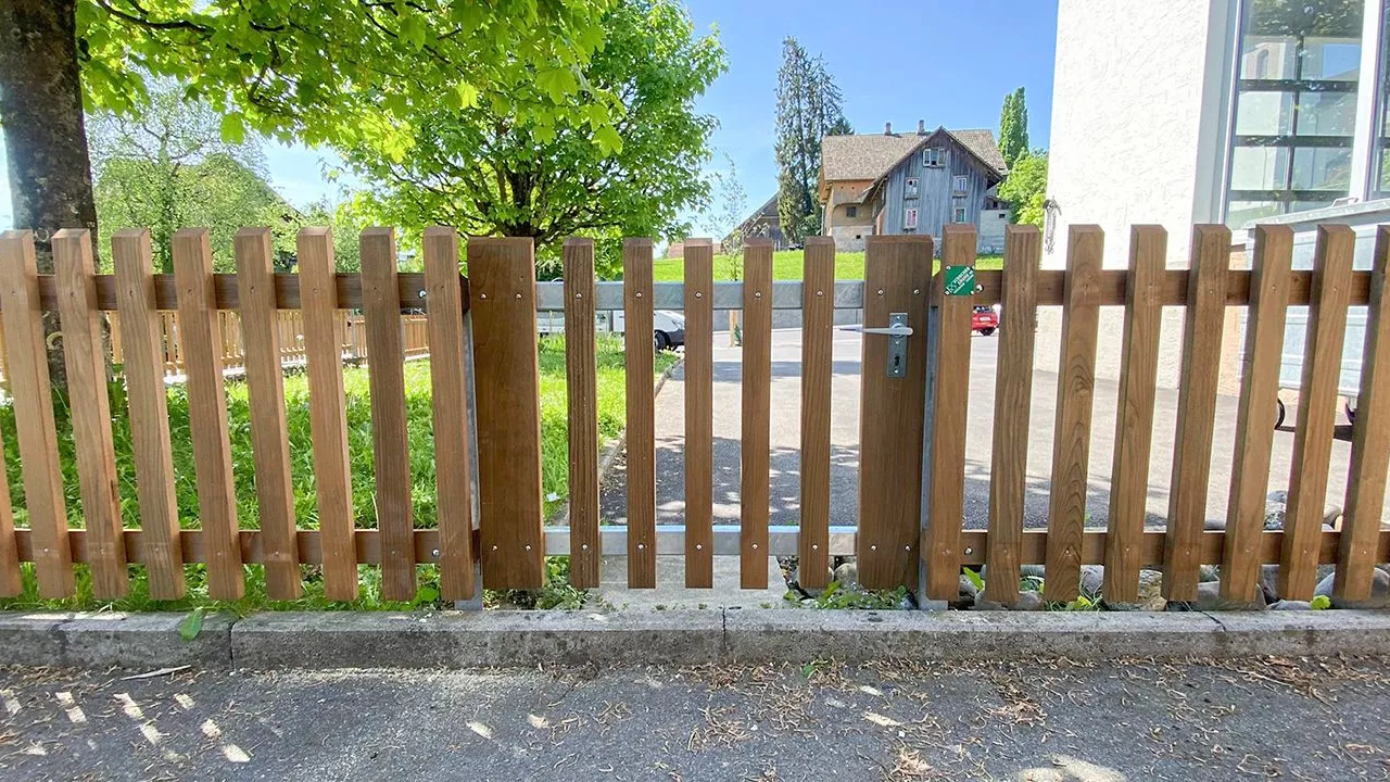 Webseite-Prospekt_Haus_und_Garten-Holzzazaeune_1.jpg